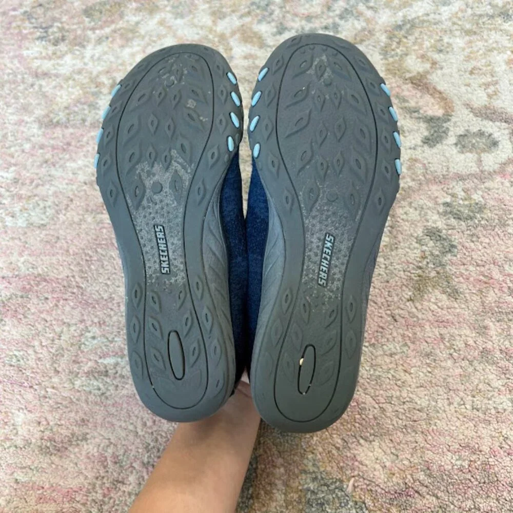 Skechers Relaxed Fit Air Cooled Memory Foam Shoes Size 7.5